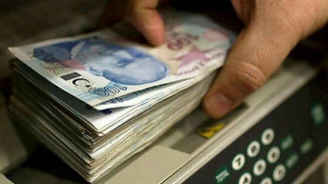 Kimliğini götüren PTT’den 2.210 TL Destek çekebilecek!