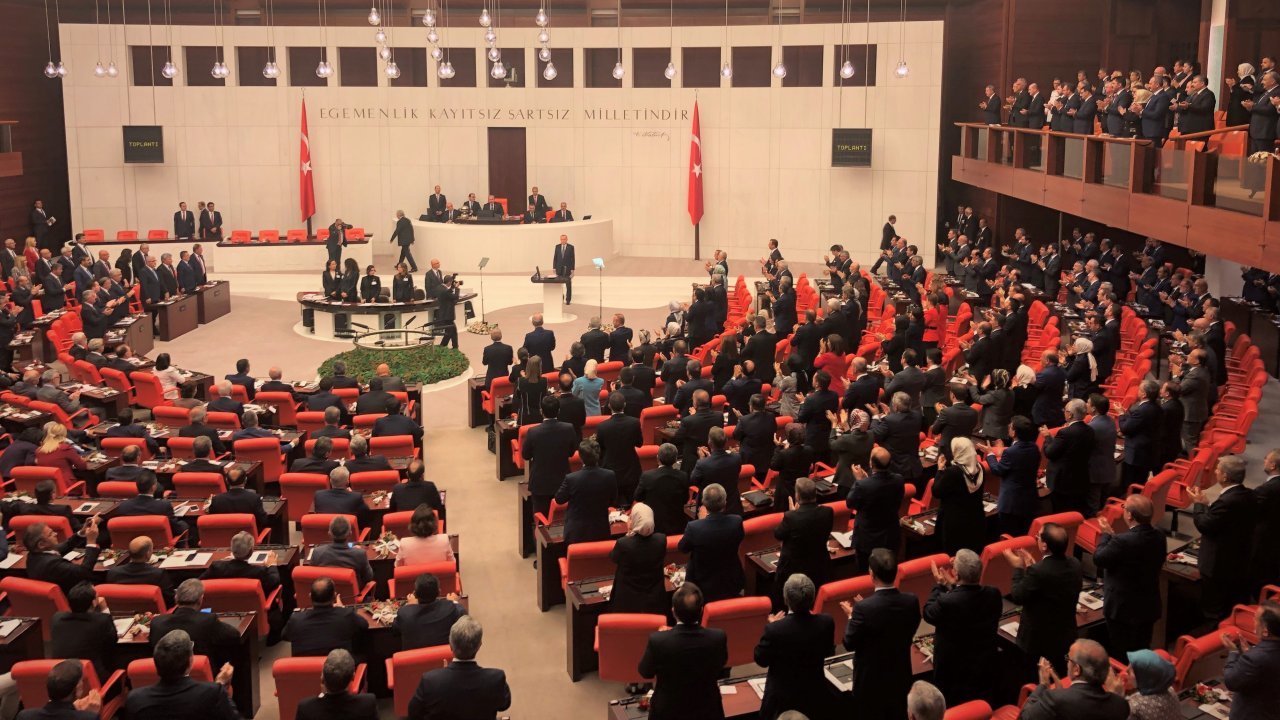48, 49, 50 Yaş Yetiyor! EYT’yi Kaçıranlara Yeni Erken Emeklilik Hakkı