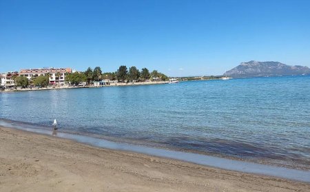 Ege’de Tatilin Yeni Adresi! Kumluk Plajı’nın Güzelliği Mest Ediyor